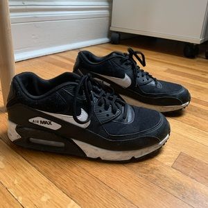 Nike Air Max Womens Size 9